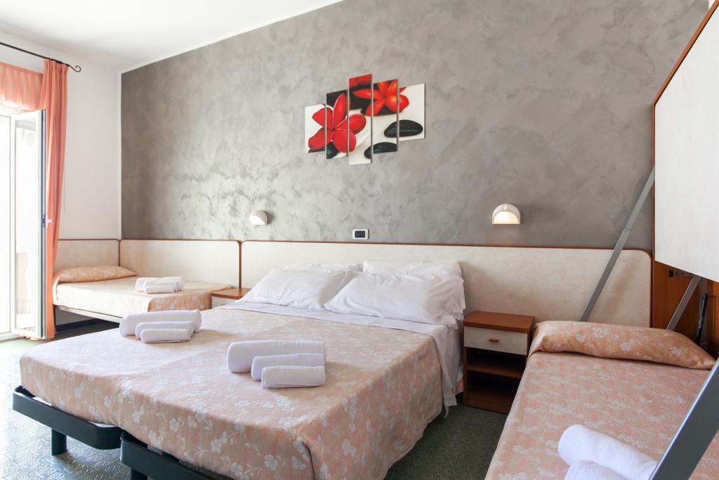 Hotel Sandra Gatteo a Mare Ruang foto